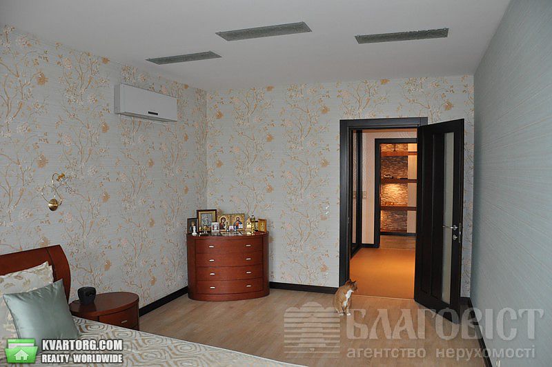 Sell 3-room apartment. Киев,  Срибнокильская — photo 5
