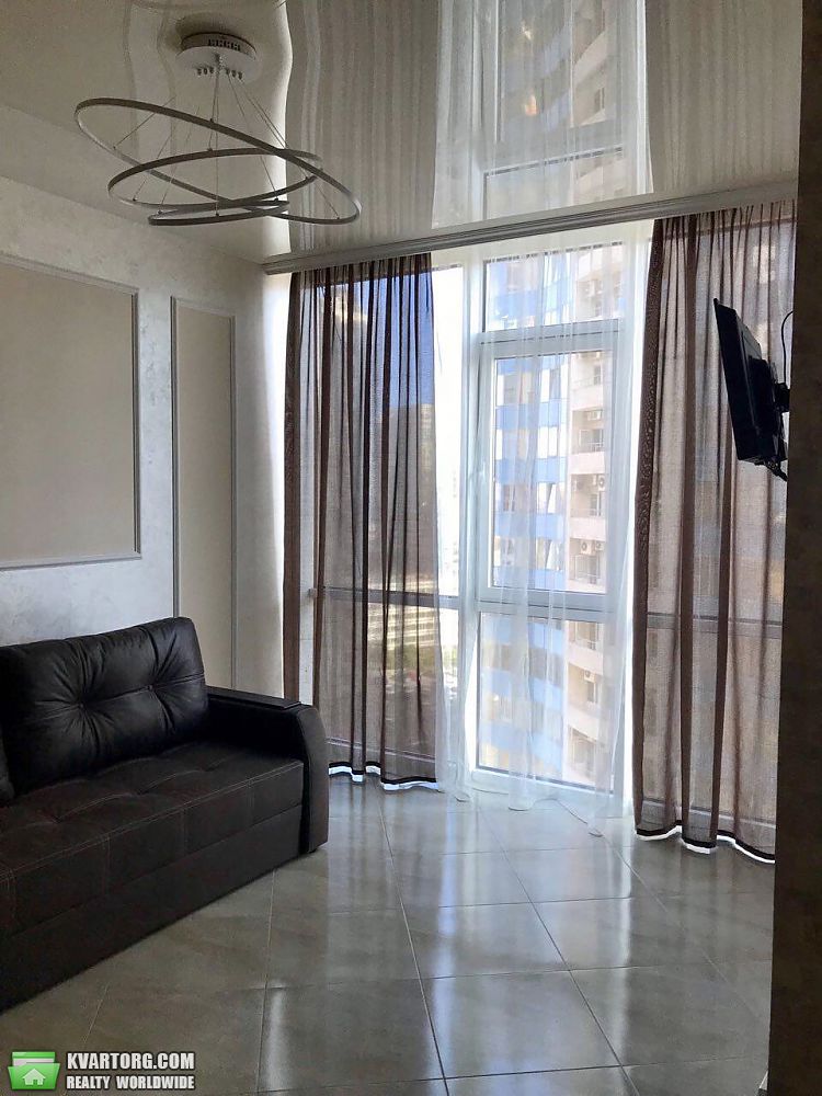 Rent out 1-room apartment. Одесса, Генуэзская — photo 2