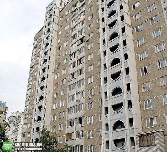 Sell 2-room apartment. Киев,  Маяковского — photo 1