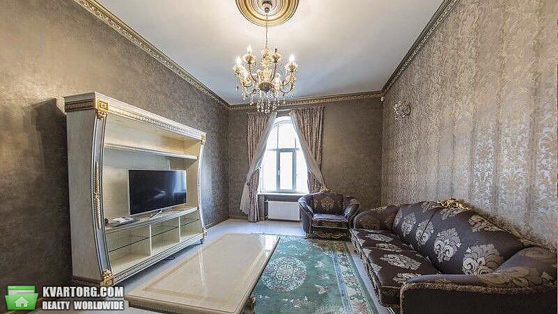 Rent out 3-room apartment. Киев,  Банковая — photo 3