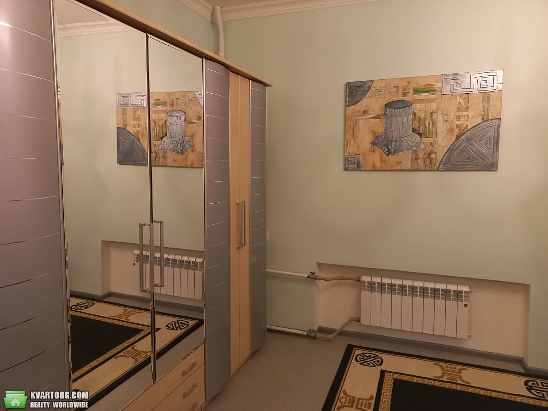 Rent out 1-room apartment. Киев,  Гоголевская — photo 2