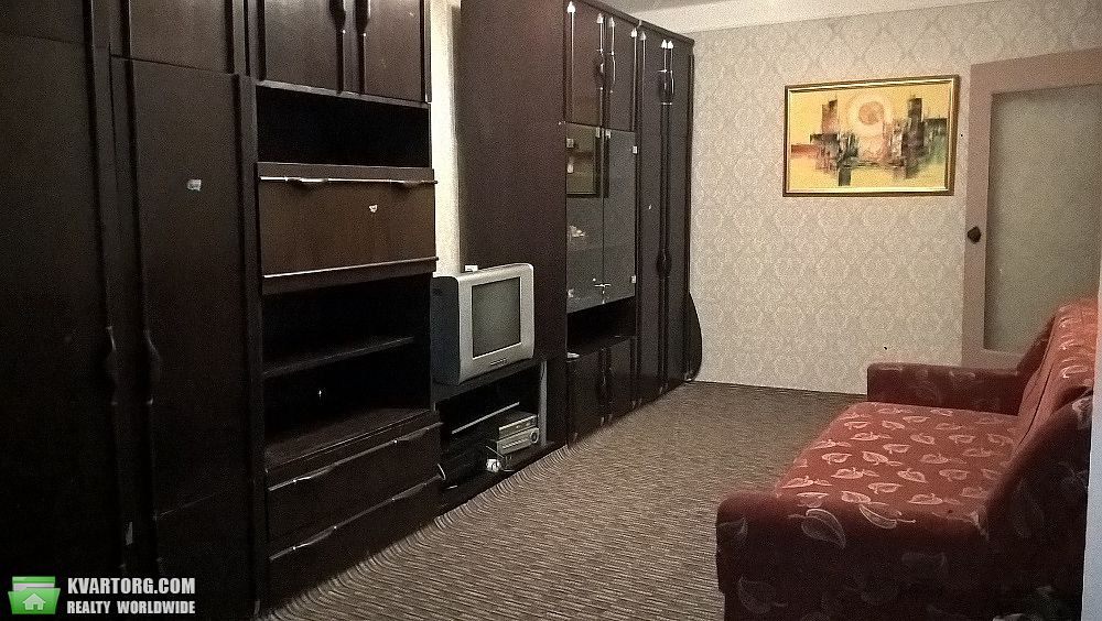 Rent out 2-room apartment. Киев,  Малиновского — photo 8