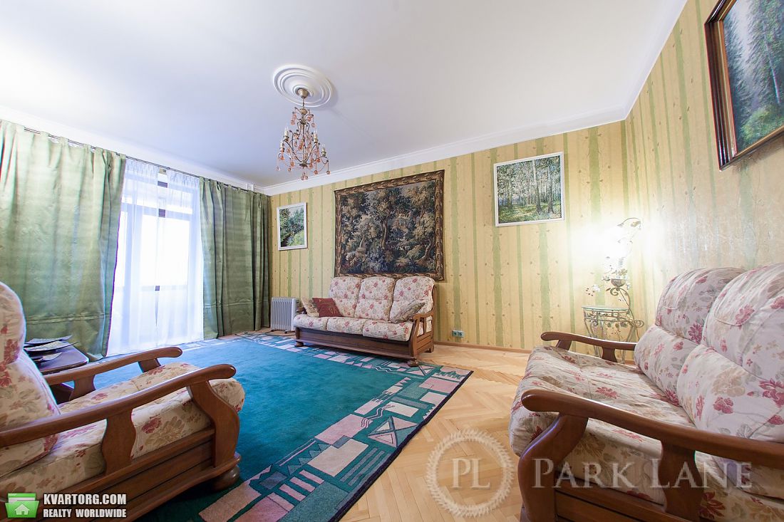 Sell 3-room apartment. Киев,  Артема — photo 1