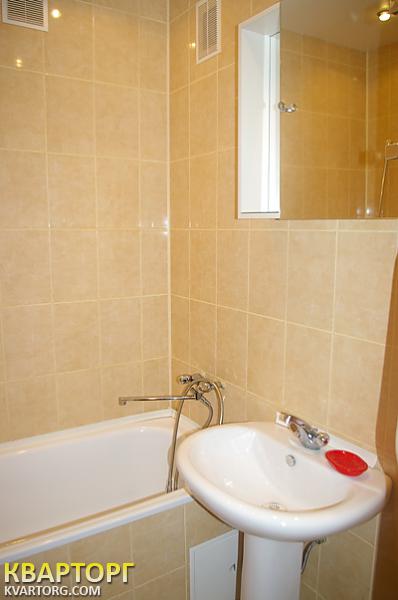 Rent out 1-room apartment. Украинка, Сосновая — photo 4
