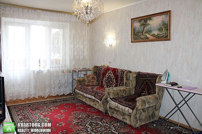 Sell 2-room apartment. Киев,  Маяковского — photo 1