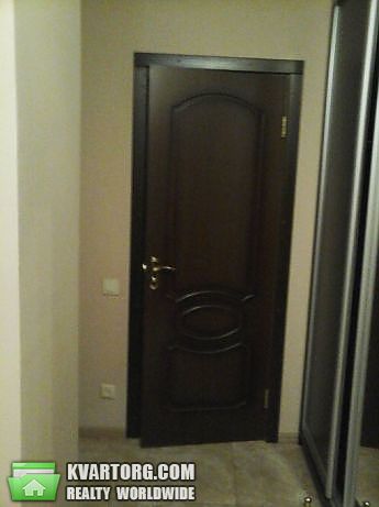 Rent out 1-room apartment. Киев,  Трутенко — photo 5