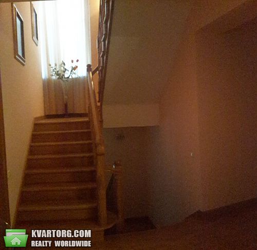 Rent out house. Киев, Лесная — photo 4
