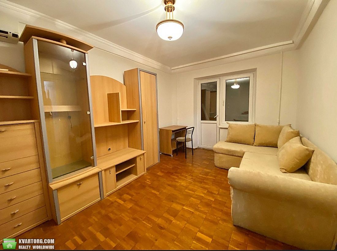 Rent out 1-room apartment. Киев, Мілютенка — photo 3
