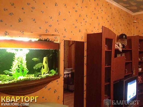 Sell 2-room apartment. Киев,  40-летия Октября просп — photo 3