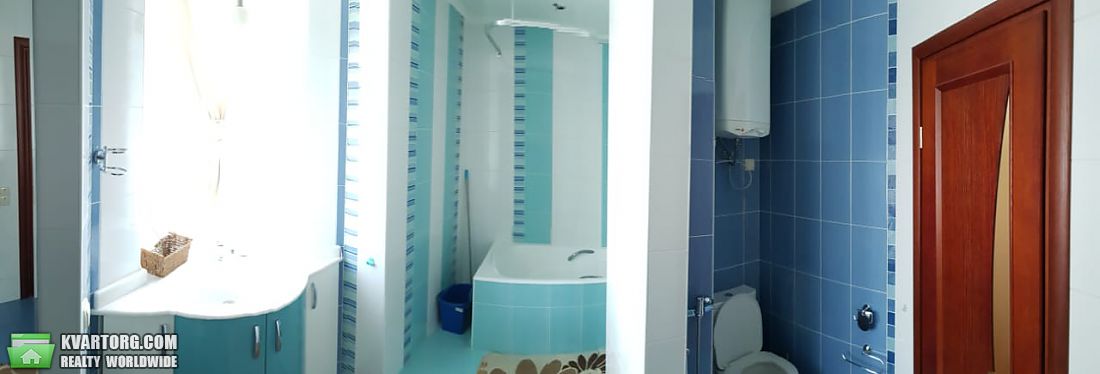 Rent out 3-room apartment. Киев,  Урловская — photo 5
