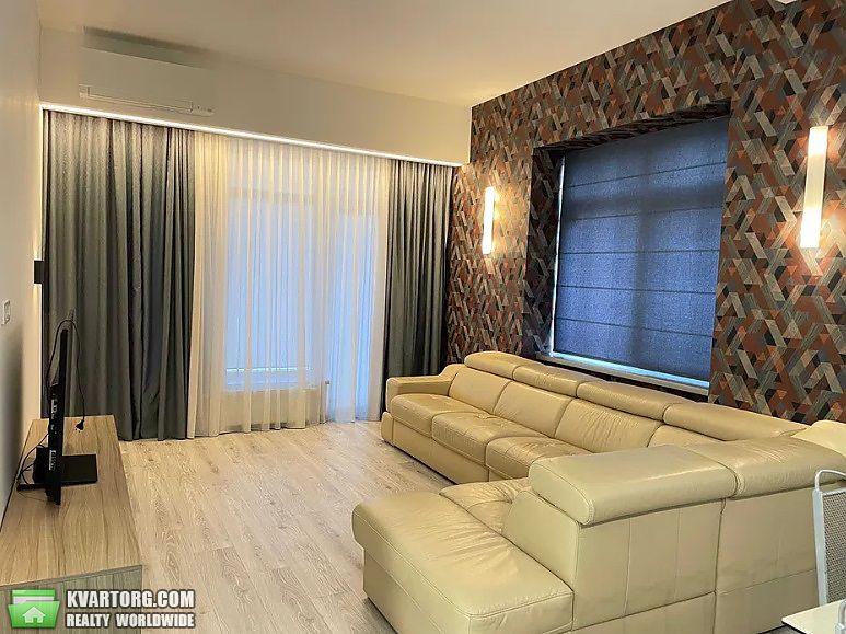 Rent out 3-room apartment. Киев,  Столетова — photo 3