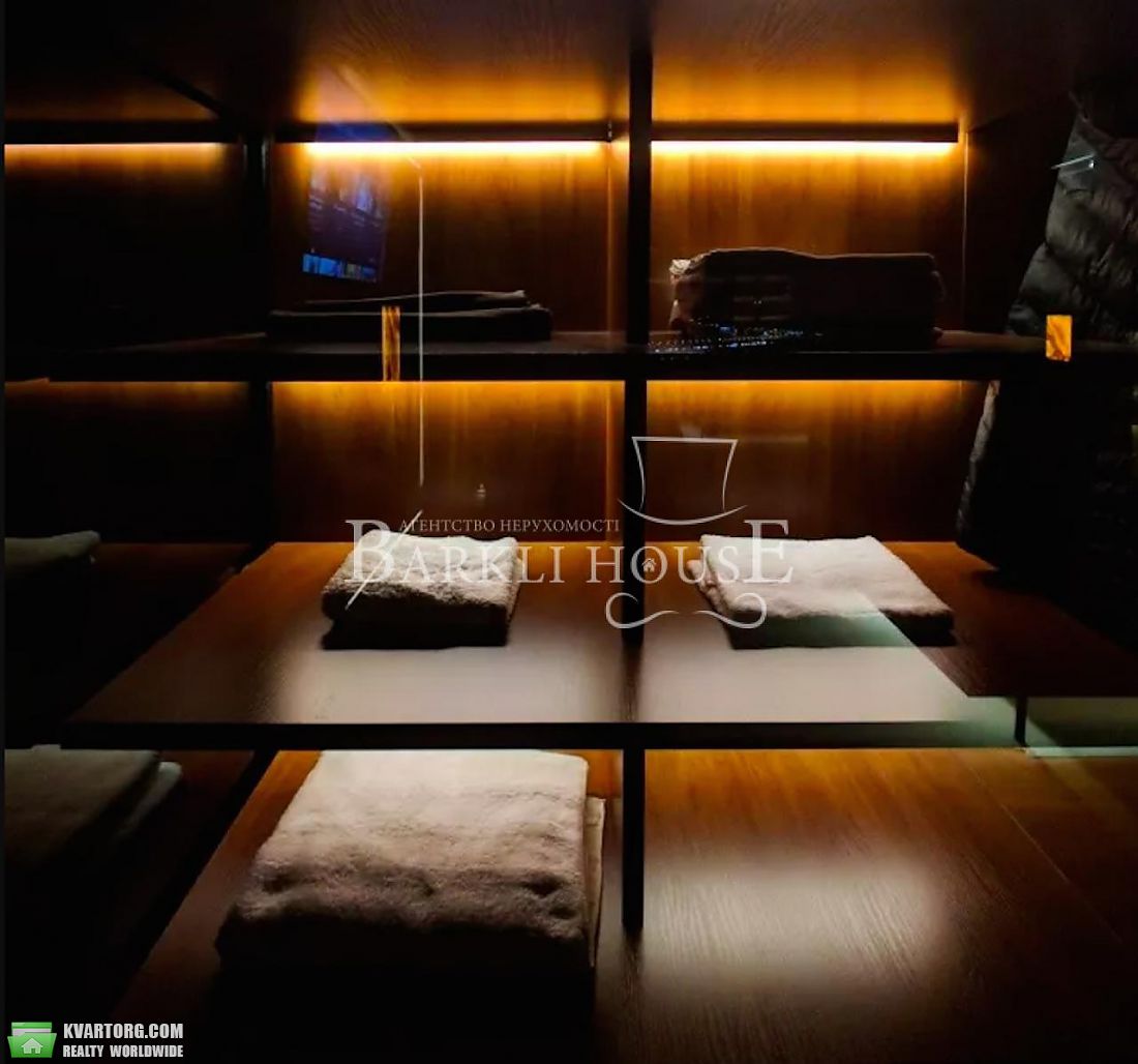 Rent out 2-room apartment. Киев,  Тычины пр — photo 10