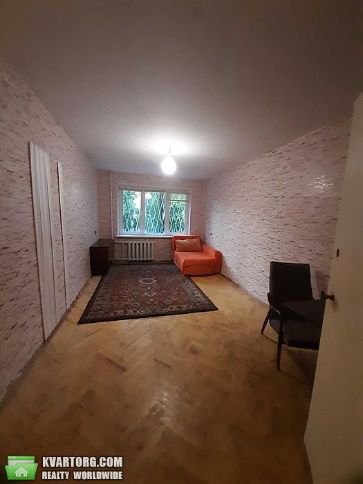 Sell 2-room apartment. Киев,  Свободы пр — photo 1