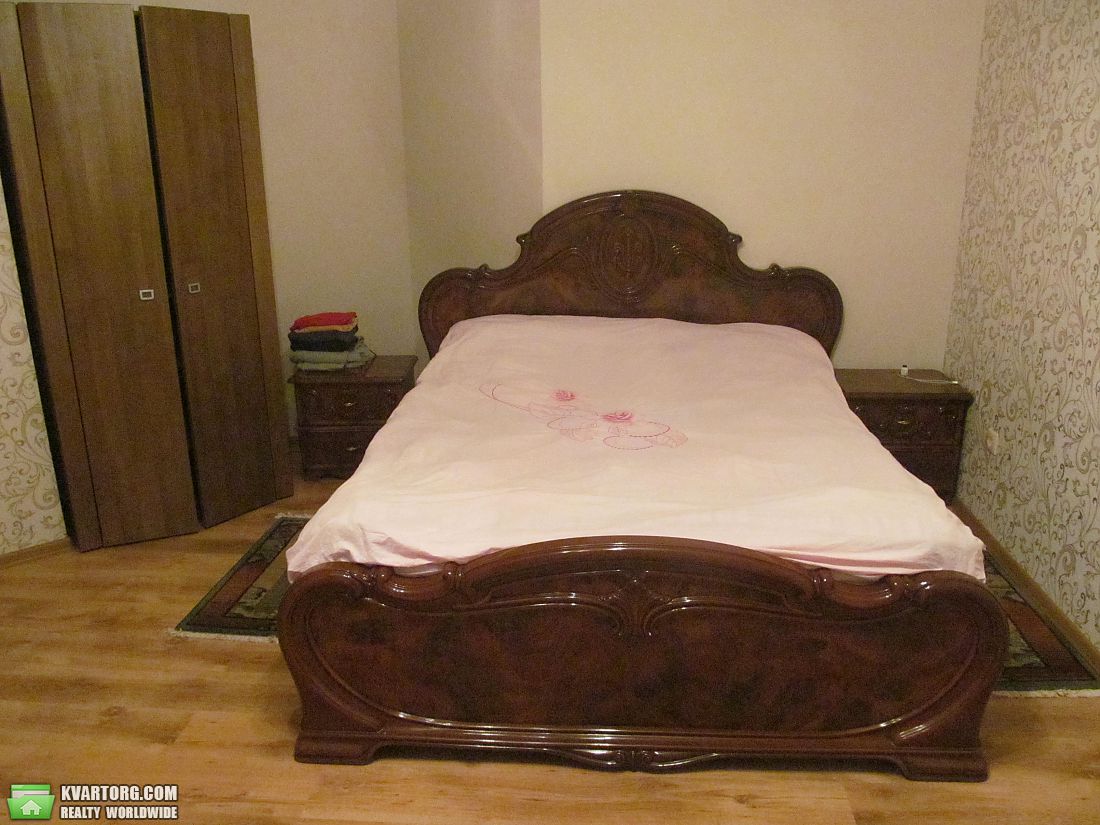 Sell 2-room apartment. Киев,  Лайоша Гавро — photo 1