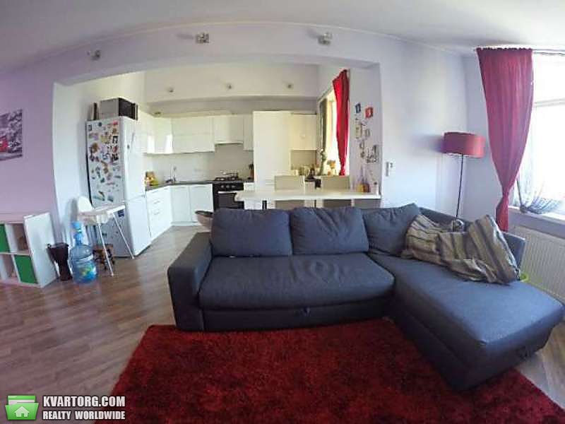 Sell 3-room apartment. Киев,  Школьный пер — photo 4
