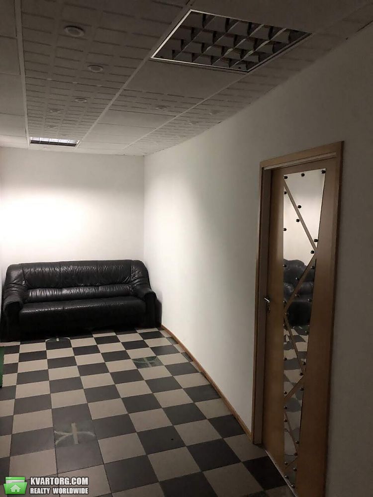 Rent out office. Киев, Гетьмана Вадима — photo 9