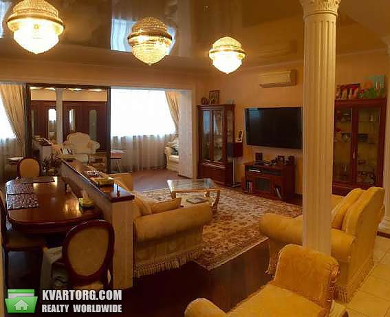 Sell 4-room apartment. Днепропетровск, Победа-6 — photo 1