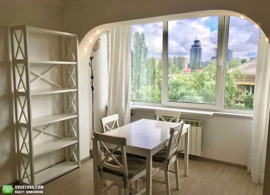 Rent out 3-room apartment. Киев,  Подвысоцкого — photo 2