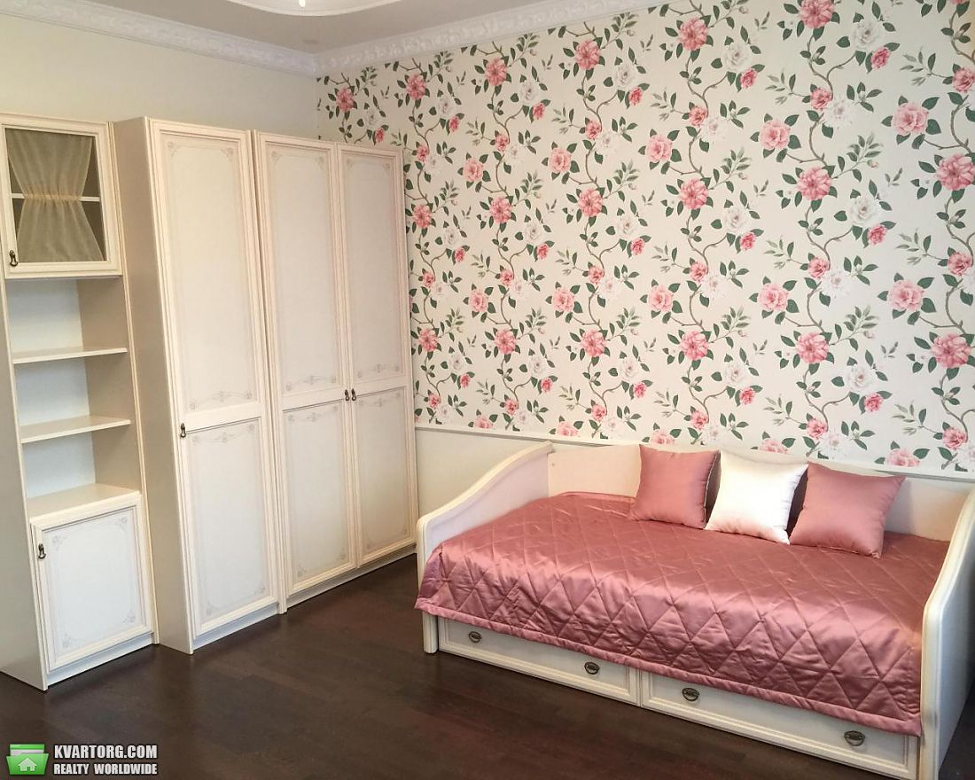 Rent out 4-room apartment. Киев,  Златоустовская — photo 6