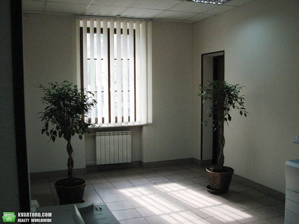 Rent out office. Киев, ул. Набережно Крещатицкая — photo 1