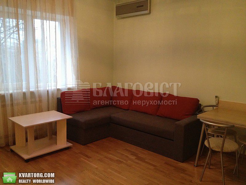 Sell 2-room apartment. Киев,  Богдана Хмельницкого — photo 3
