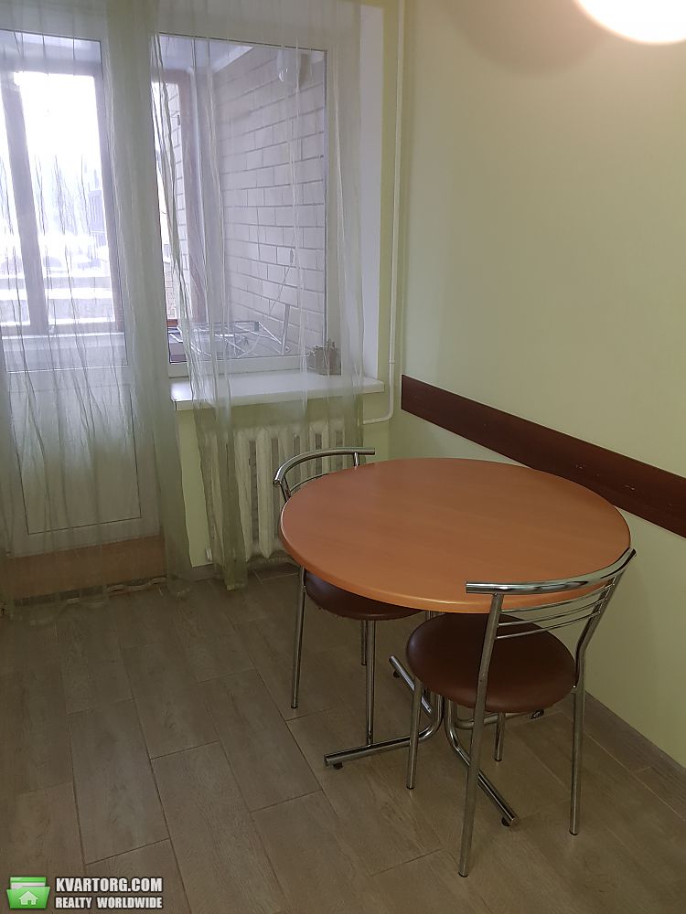 Rent out 1-room apartment. Киев,  Антоновича — photo 4