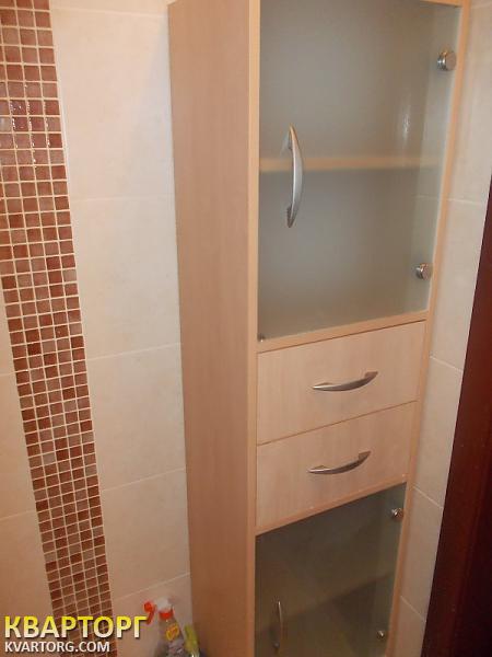 Rent out 1-room apartment. Киев,  Окипной — photo 8