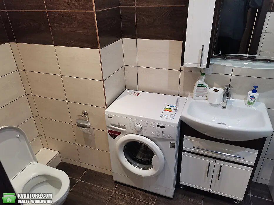 Rent out 3-room apartment. Киев,  Богатырская — photo 4