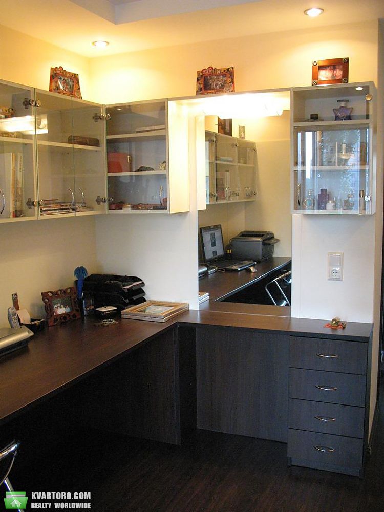 Sell 3-room apartment. Киев,  Порика — photo 2