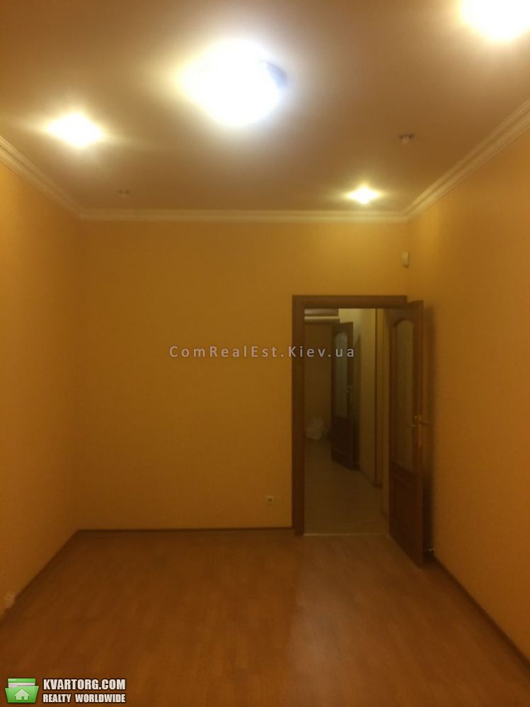 Rent out office. Киев, ул.Б.Хмельницкого — photo 1