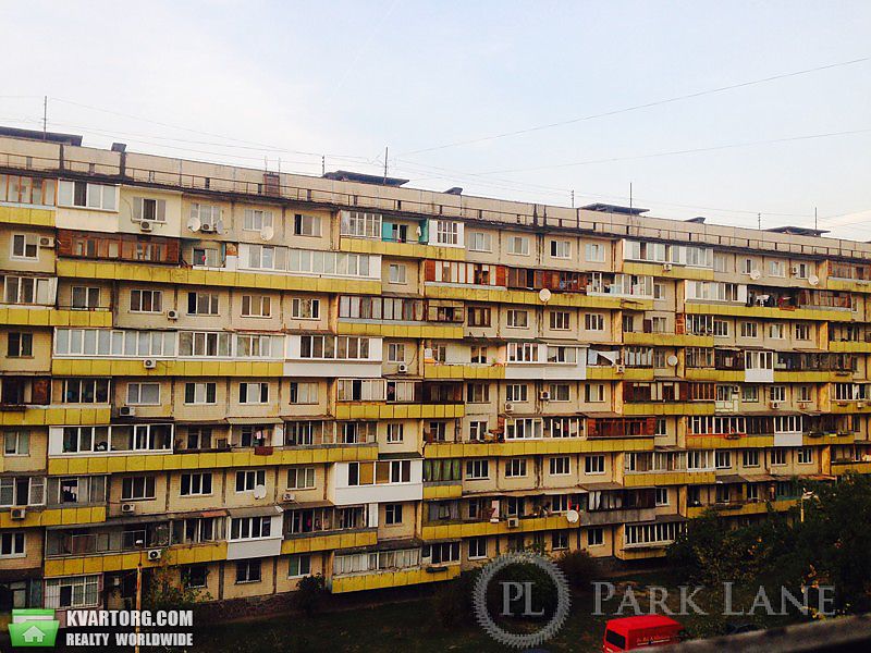 Sell 3-room apartment. Киев,  Залки — photo 1