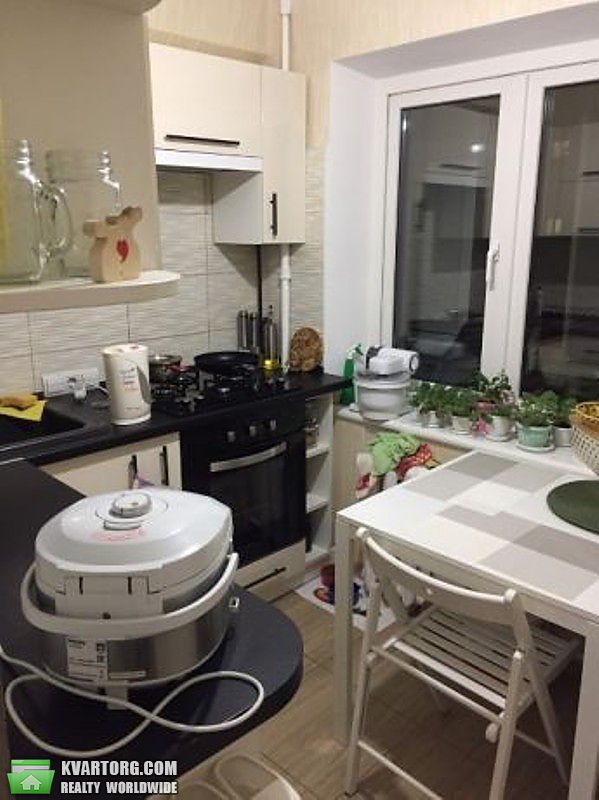 Sell 1-room apartment. Киев,  Русановский бул — photo 1