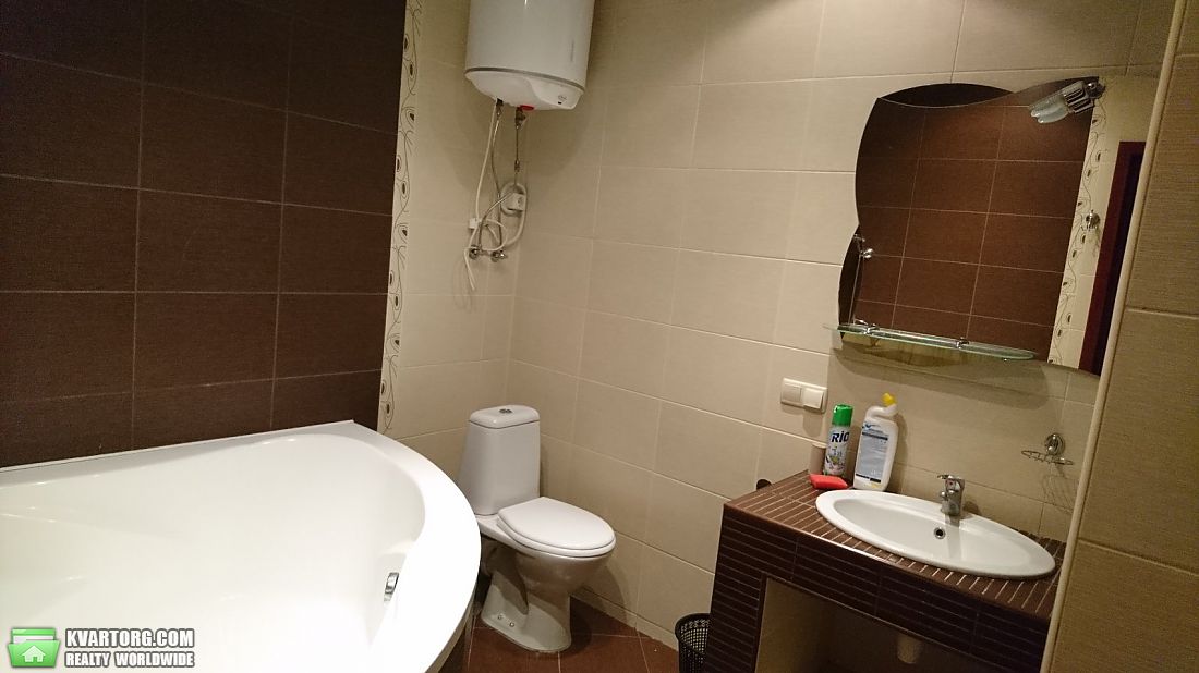 Rent out 3-room apartment. Киев, Руданского — photo 8