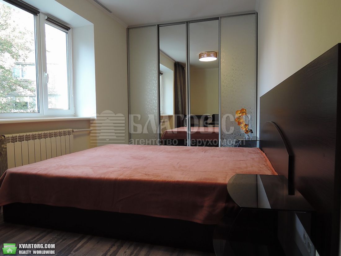 Rent out 2-room apartment. Киев,  Кутузова — photo 2