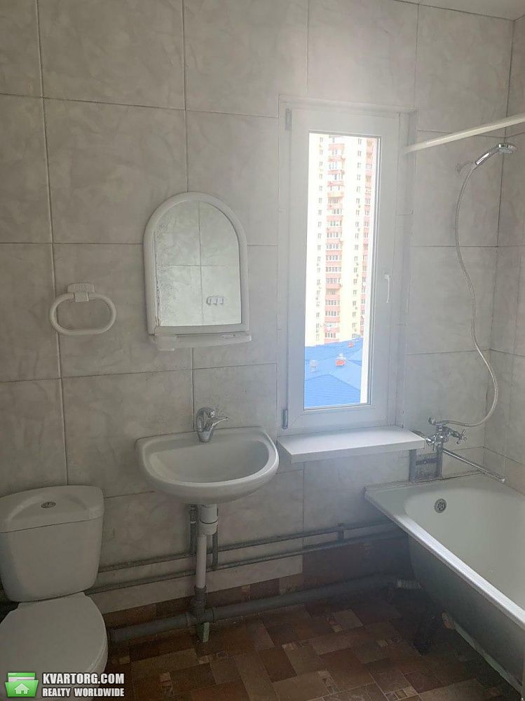 Sell 3-room apartment. Киев,  Милославская — photo 10