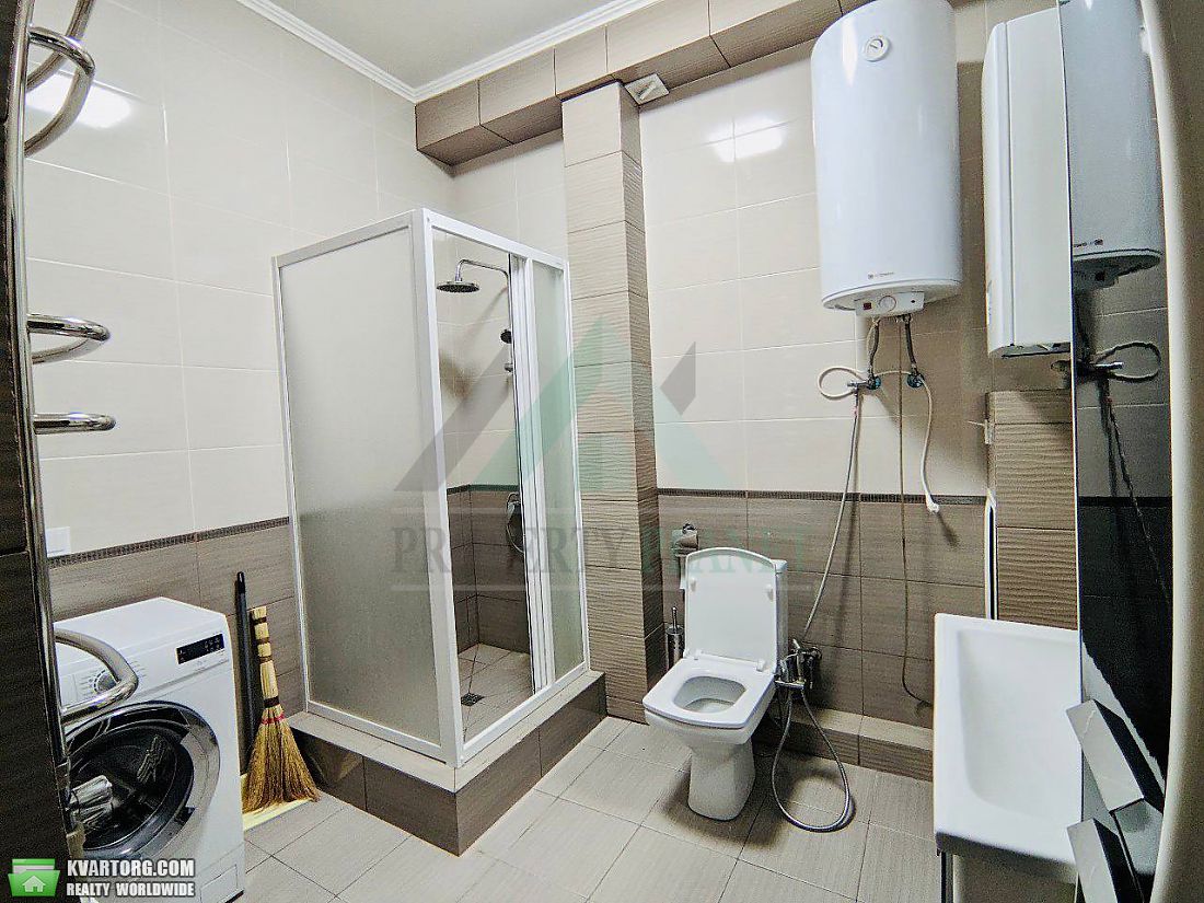 Rent out 2-room apartment. Киев, Жамбила жабаева — photo 6