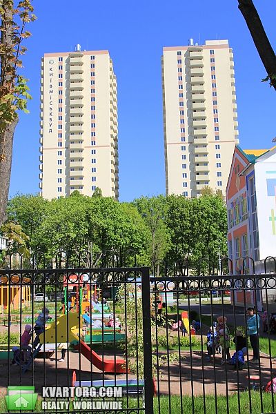 Sell 2-room apartment. Киев,  Западная — photo 1
