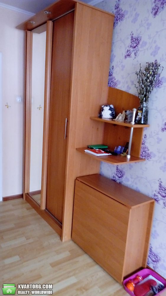 Sell 1-room apartment. Киев,  Григоровича-Барского — photo 2
