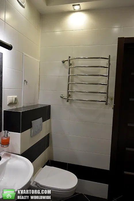 Sell 3-room apartment. Киев,  Верховинца — photo 8
