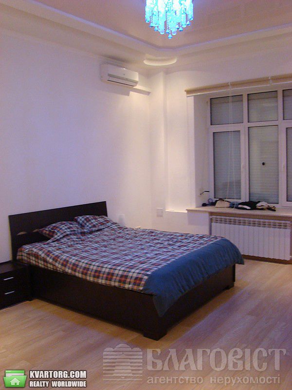 Sell 2-room apartment. Киев,  Владимирская — photo 5