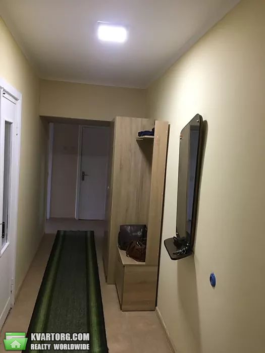 Rent out 3-room apartment. Киев, Антонова — photo 2