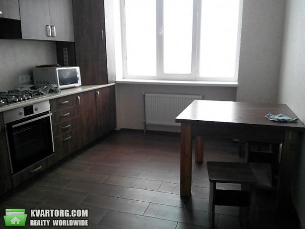 Rent out 1-room apartment. Киев,  Европейская пл — photo 3