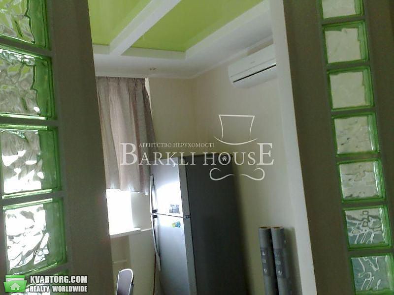 Rent out 2-room apartment. Киев,  Грушевского — photo 10