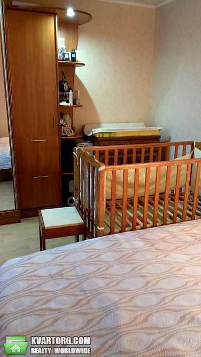 Sell 3-room apartment. Киев,  Комарова — photo 2