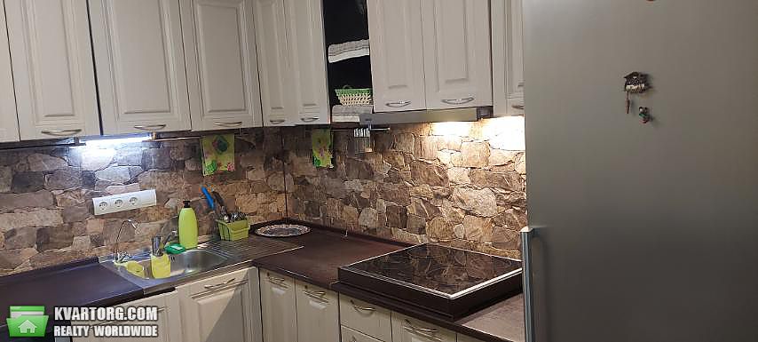 Rent out 1-room apartment. Киев, Комбинатная — photo 7