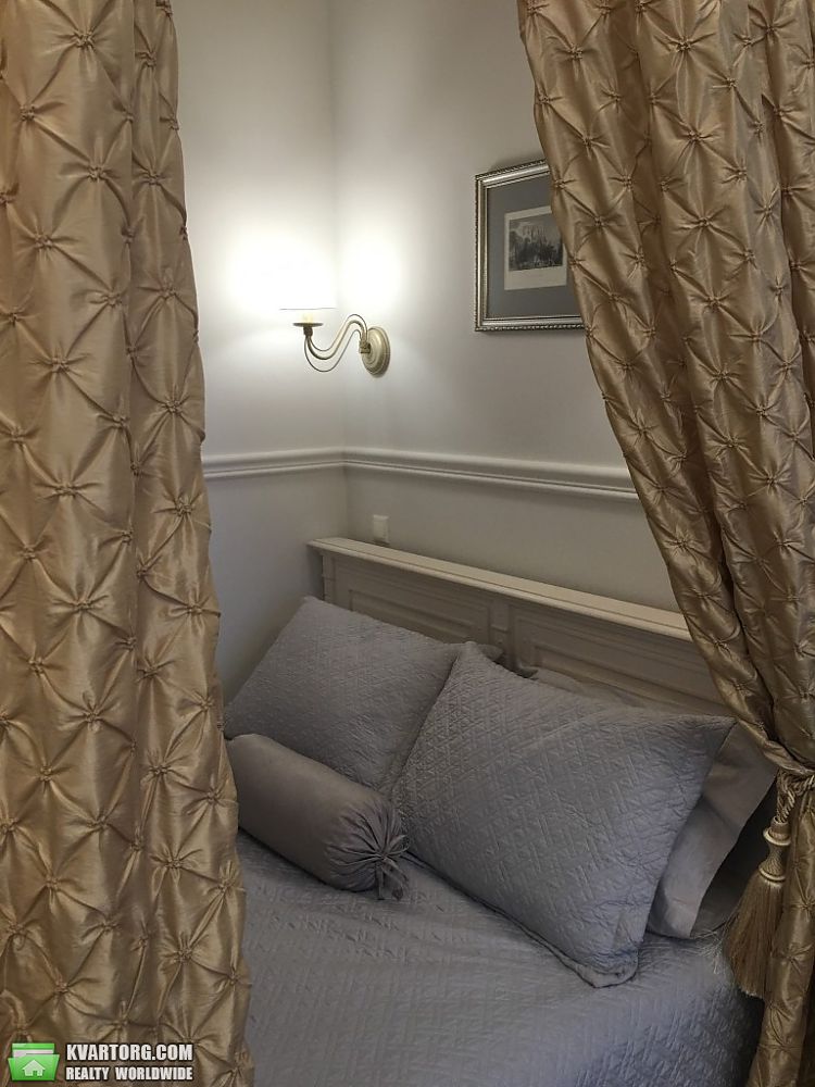 Rent out 1-room apartment. Киев,  Рейтарская — photo 3