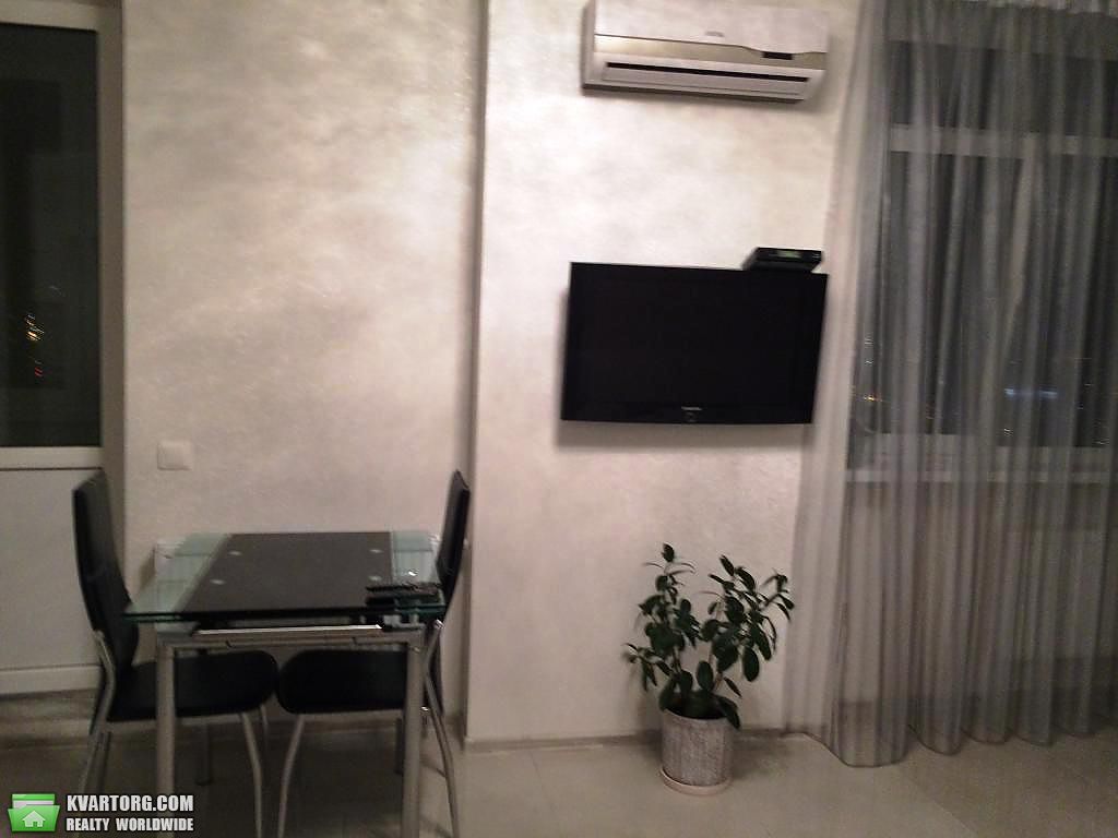 Rent out 2-room apartment. Днепропетровск,  Гагарина пр — photo 4