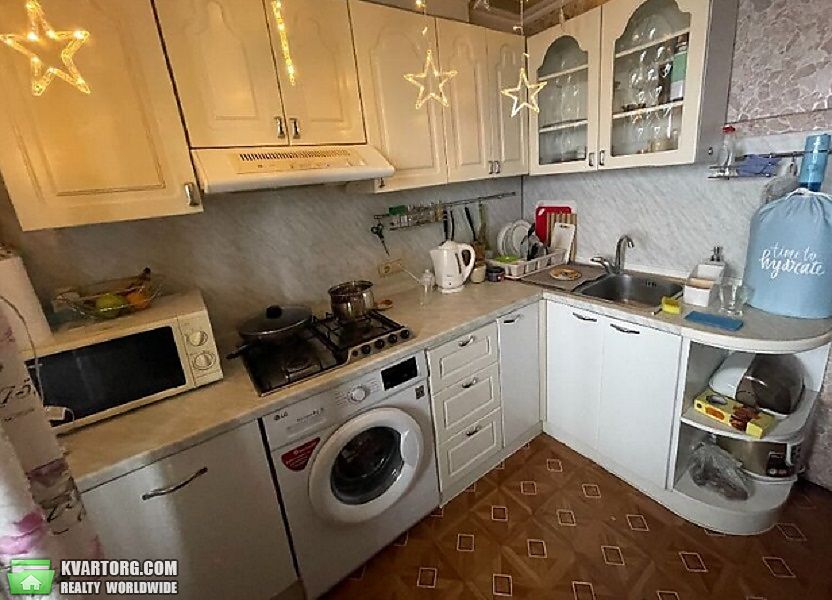 Sell 2-room apartment. Киев, Марка Безручко — photo 1