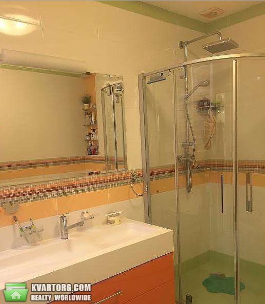 Rent out 2-room apartment. Киев,  Вышгородская — photo 7