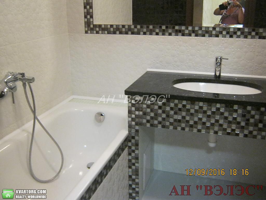Sell 2-room apartment. Киев,  Ломоносова — photo 10
